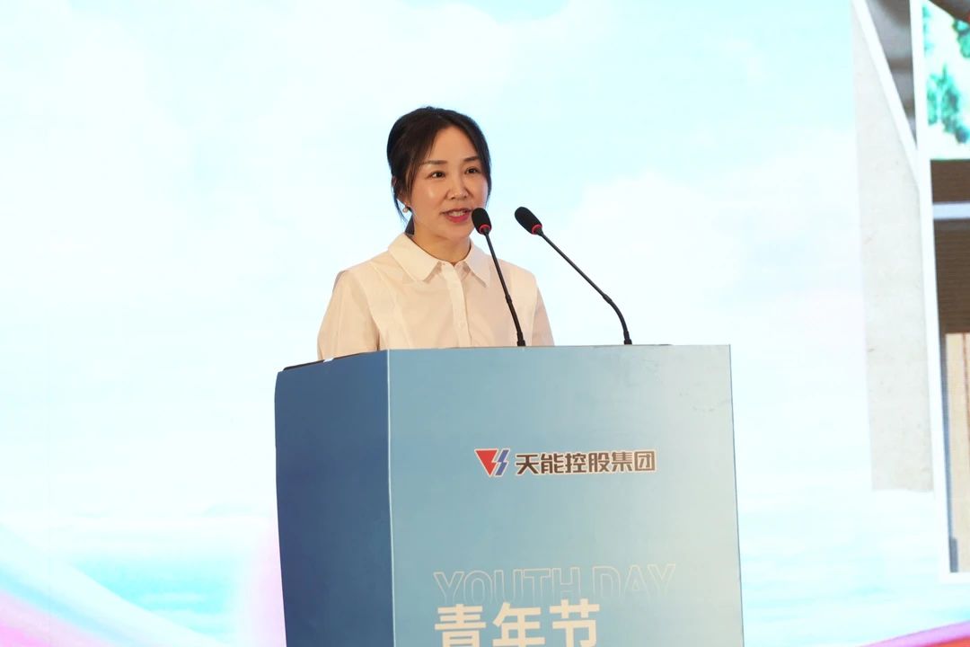 才聚星空官网 智创未来|星空官网青年这样过五四.jpg